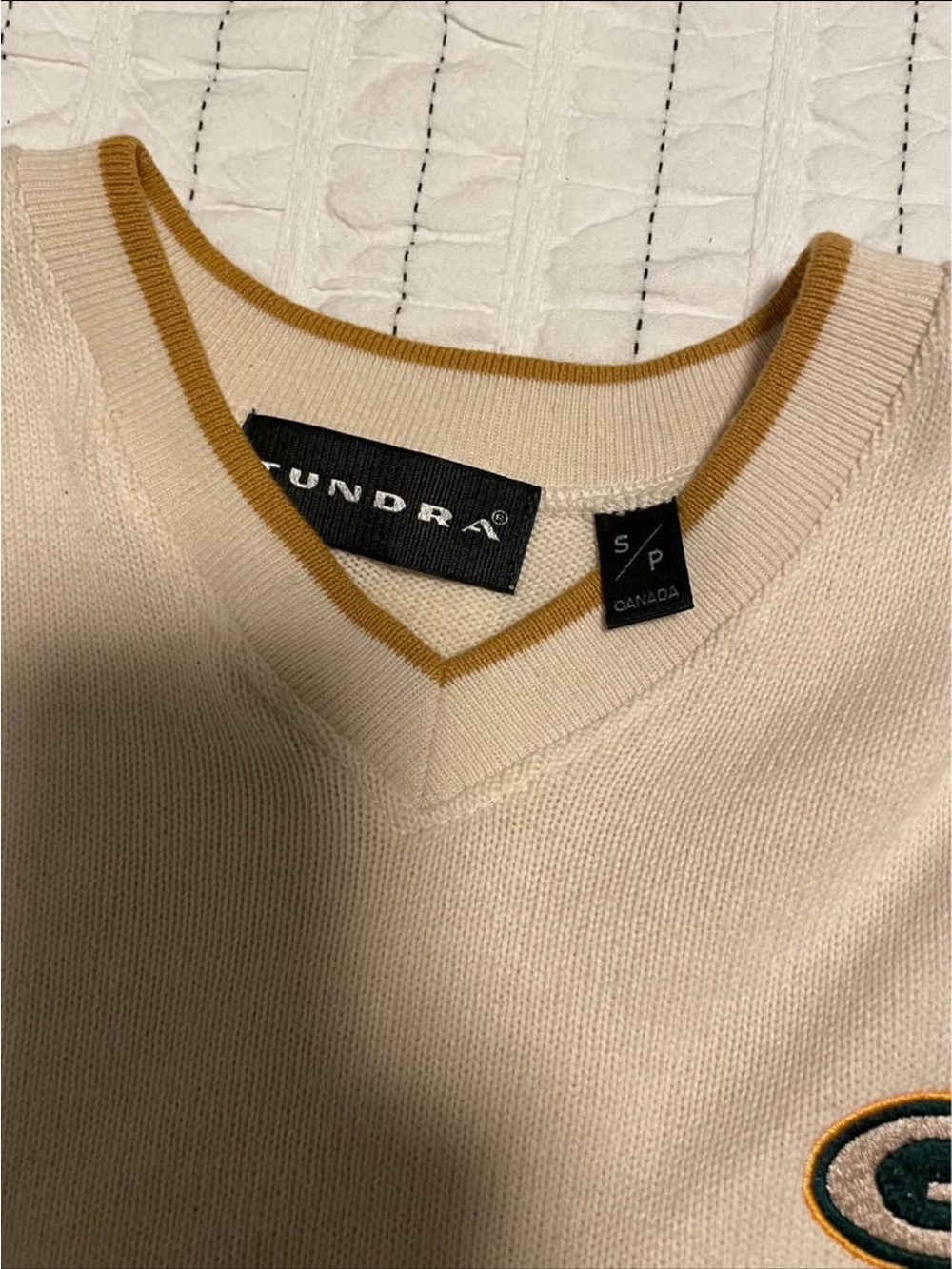 Vintage Green Bay Packers Beige V-Neck Sweater - Tundra - Picture 3 of 4
